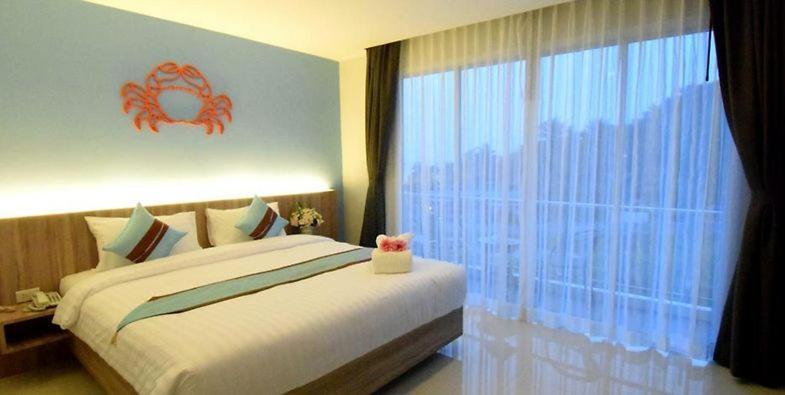 Dipantai Boutique Beach Resort Patong Exterior foto