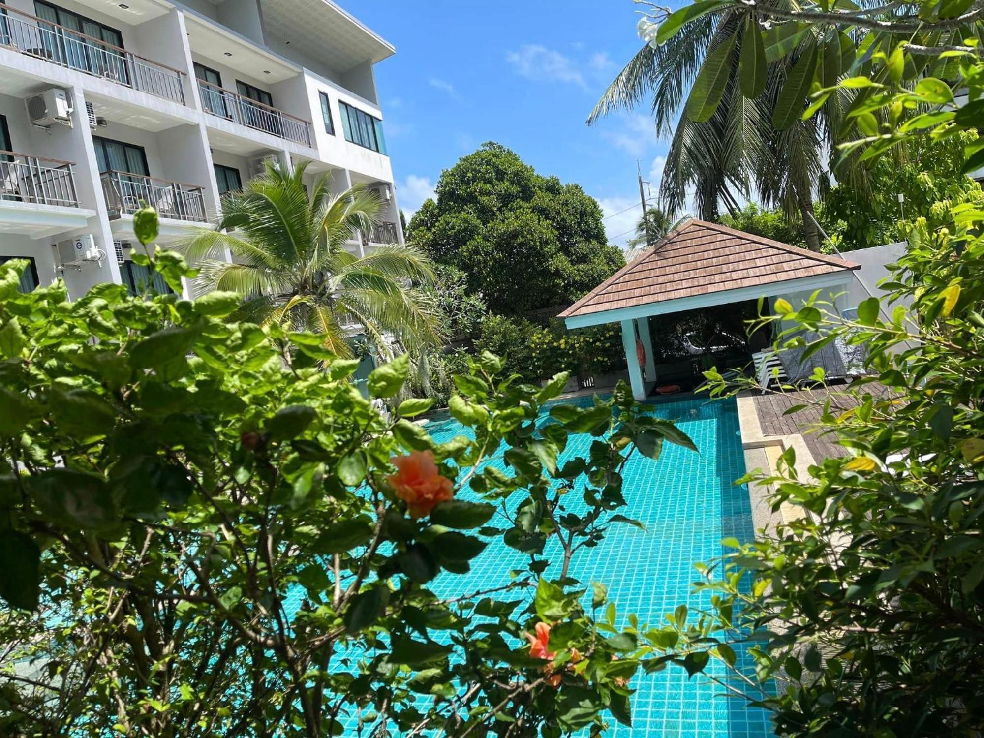 Dipantai Boutique Beach Resort Patong Exterior foto